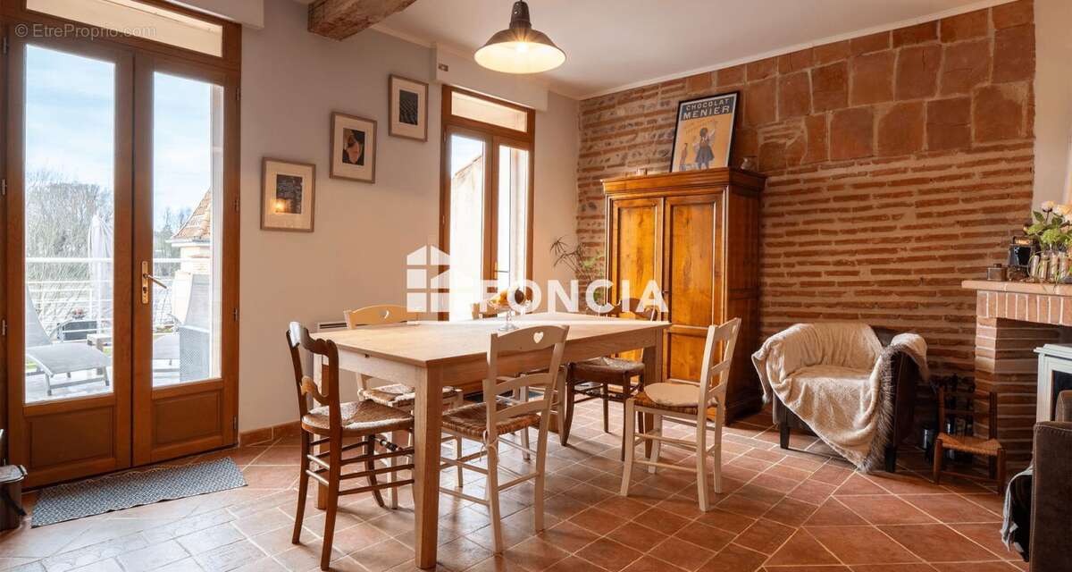 Maison à LAMAGISTERE