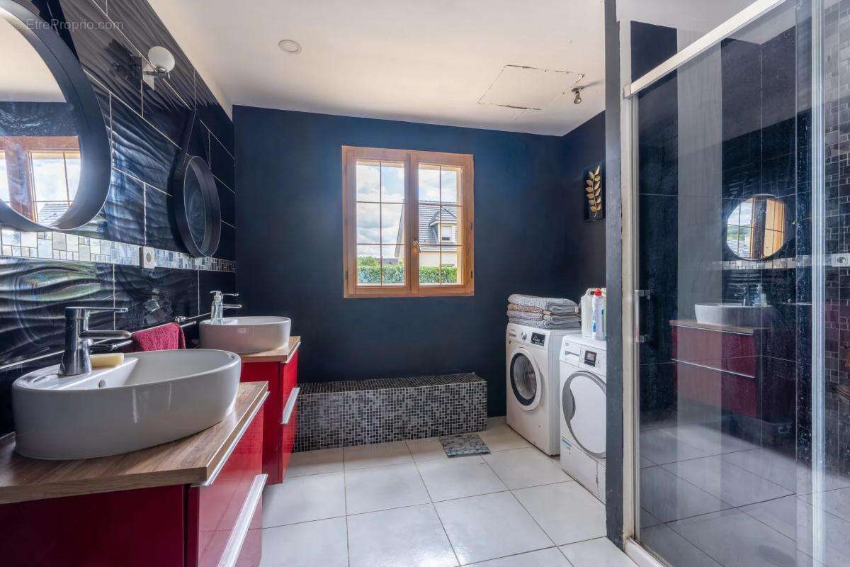 Maison de 5 pièces de 124 m² au Val-d'Hazey - photo 12