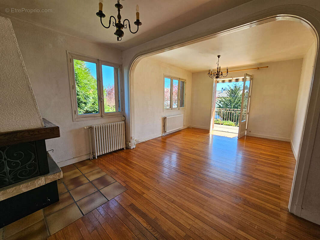 Maison à LE PONT-DE-BEAUVOISIN