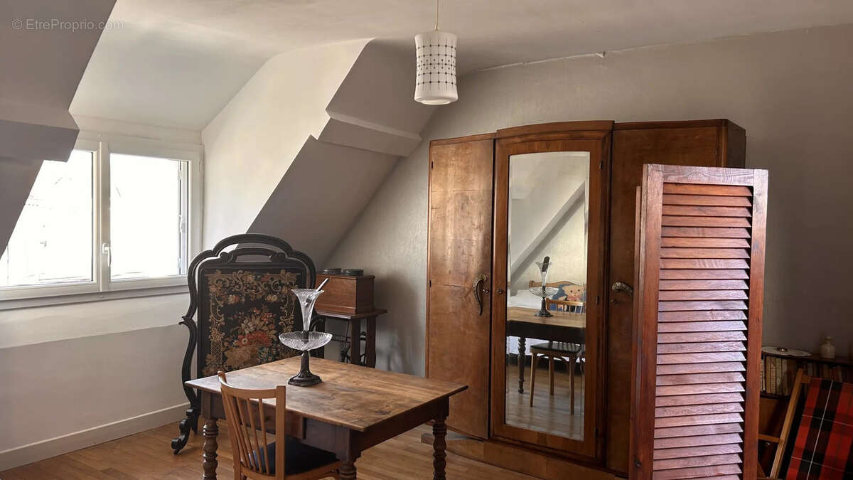 Maison à ARGENTON-SUR-CREUSE