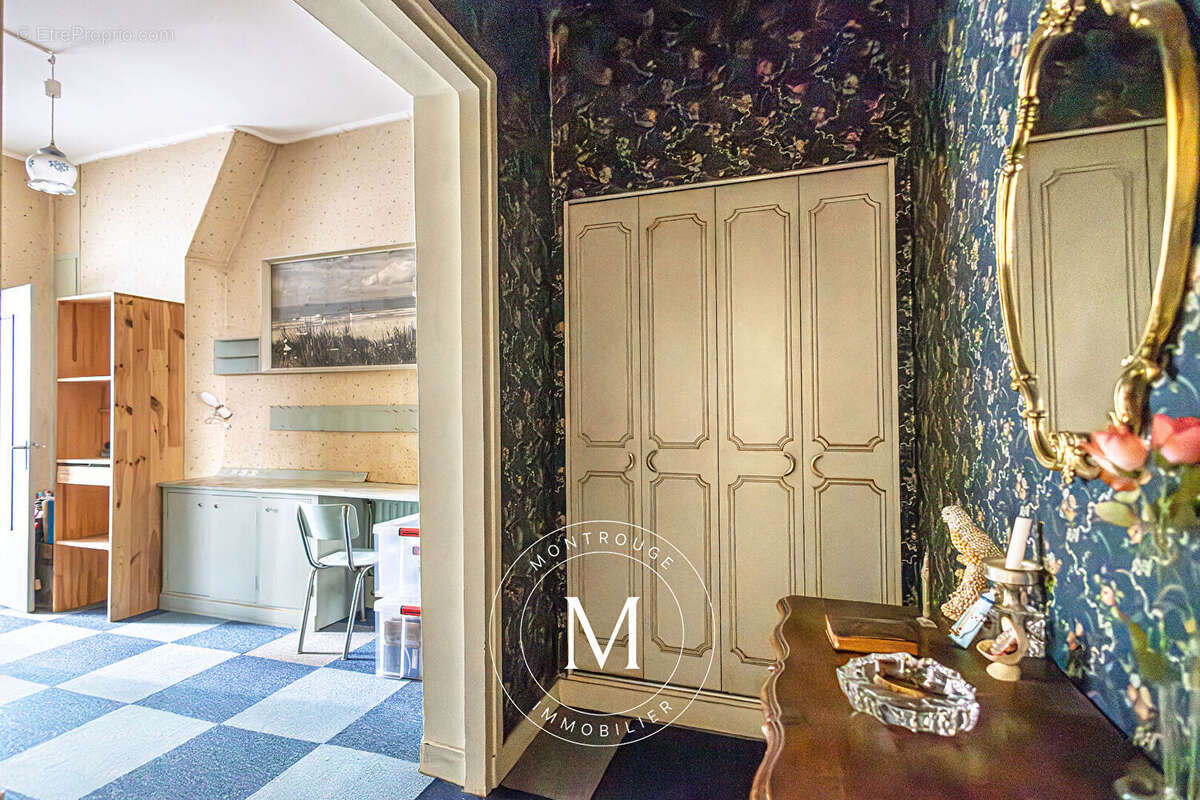 Appartement à MONTROUGE