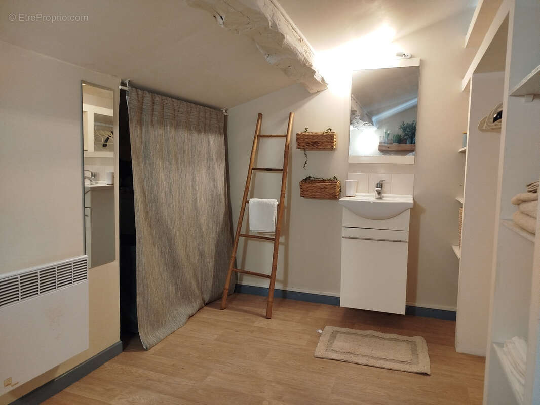 Maison à FLAUGEAC