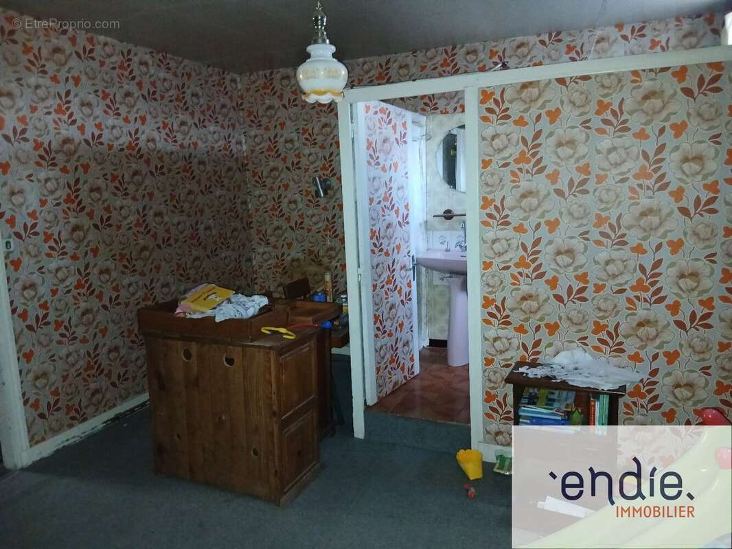 Maison de village à rénover avec dépendance  Marmagne (21500) - photo 8