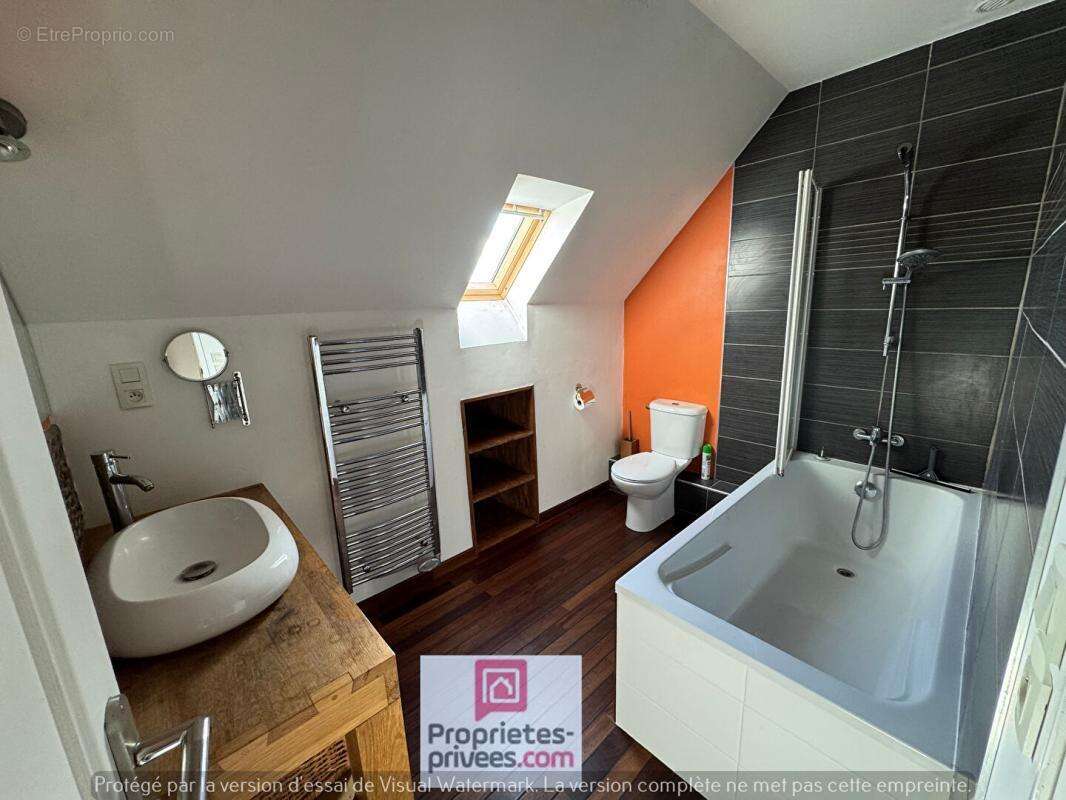 Maison à TREGARANTEC