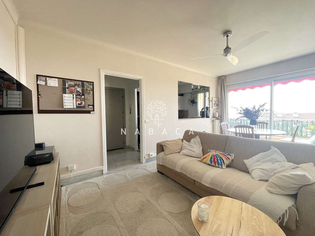 Appartement 74 m² à Grasse  - photo 3