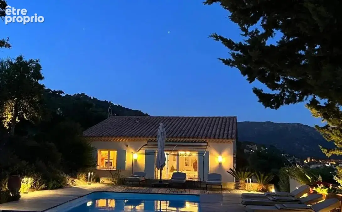 Villa vue mer et terrain constructible – 83230 Bormes les Mimosas - photo 12