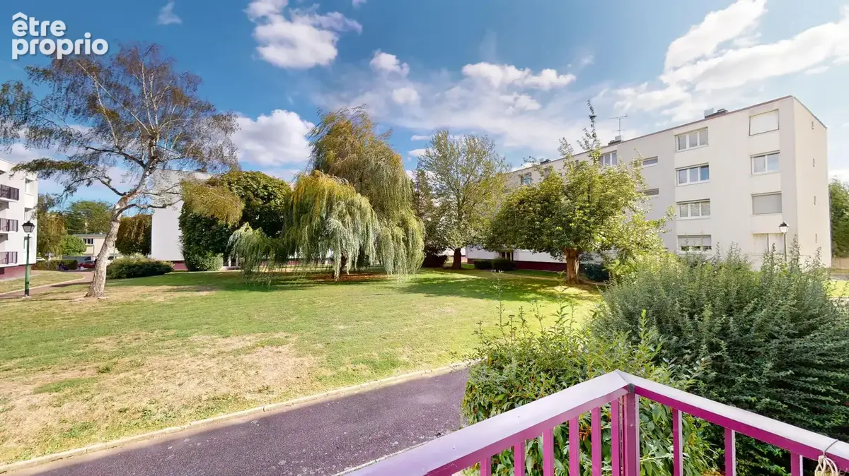 Appartement  4P de 68.15 m², cave et BOX ! - photo 2