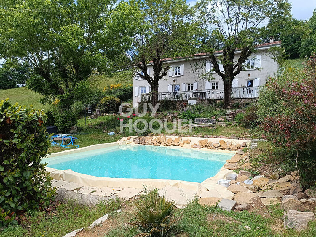 Maison à CHAMBOST-LONGESSAIGNE