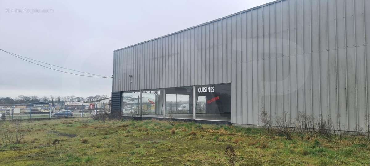 Autre à DOL-DE-BRETAGNE