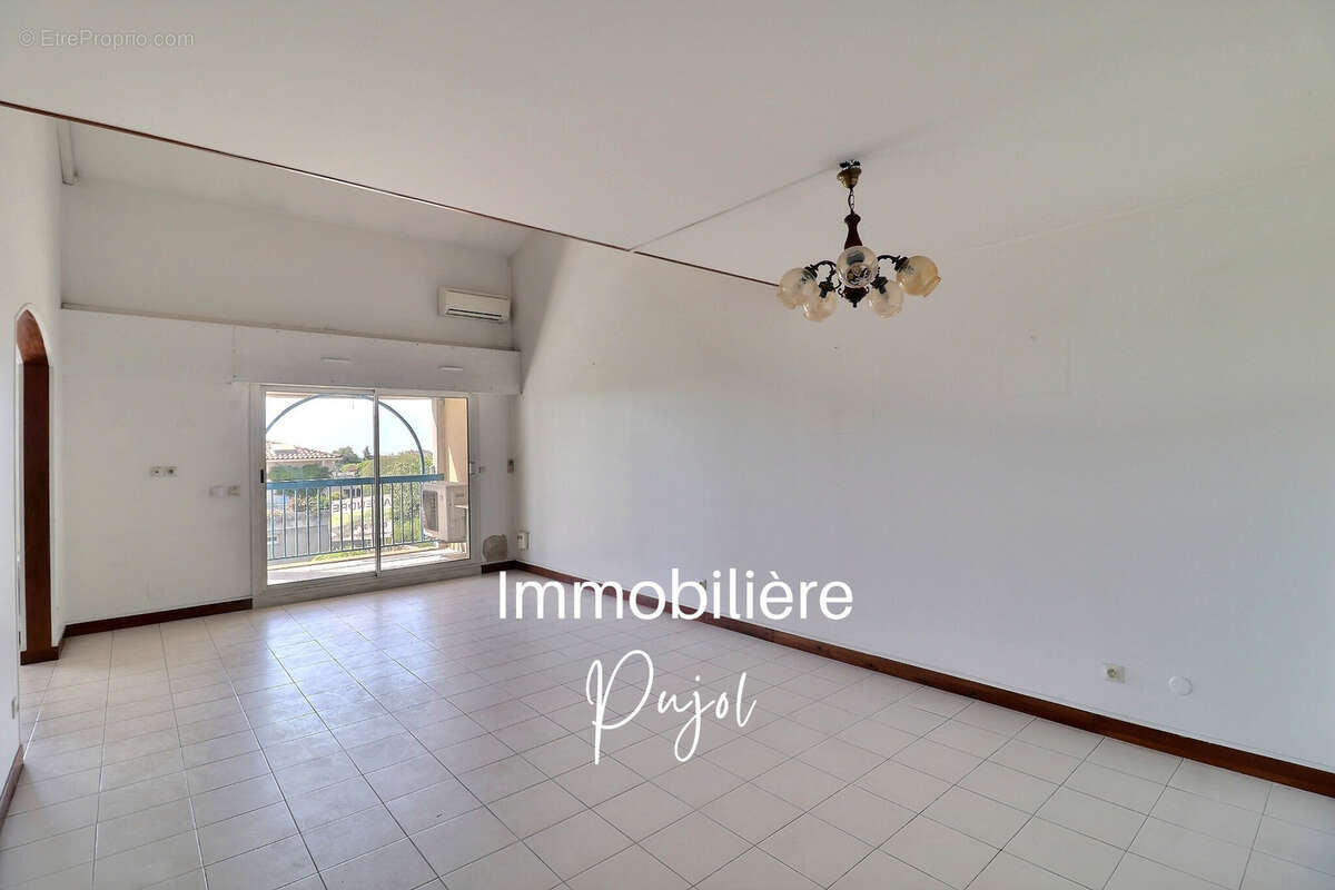 Appartement à MARSEILLE-12E