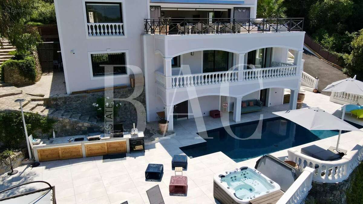 Maison à CANNES