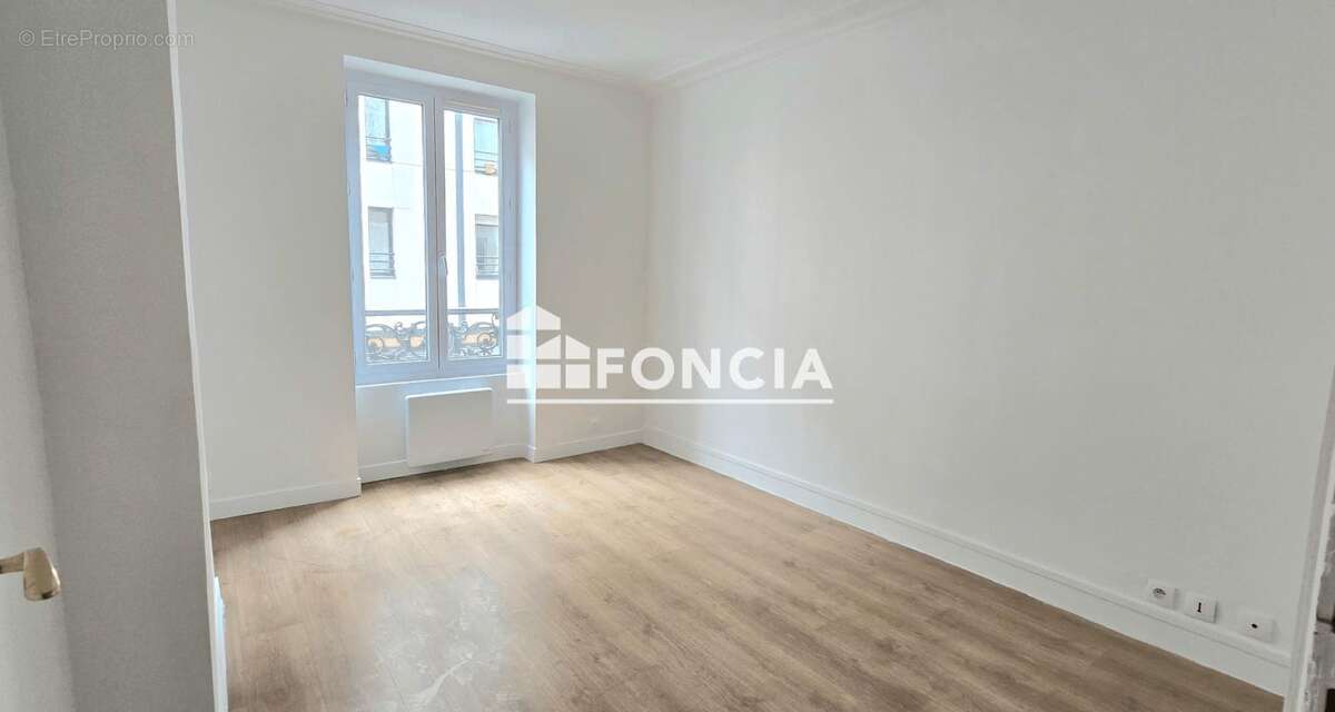 Appartement à PARIS-19E