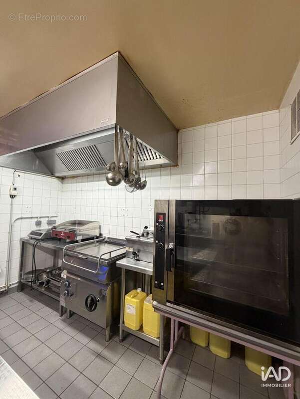 Photo 7 - Commerce à CHALUS