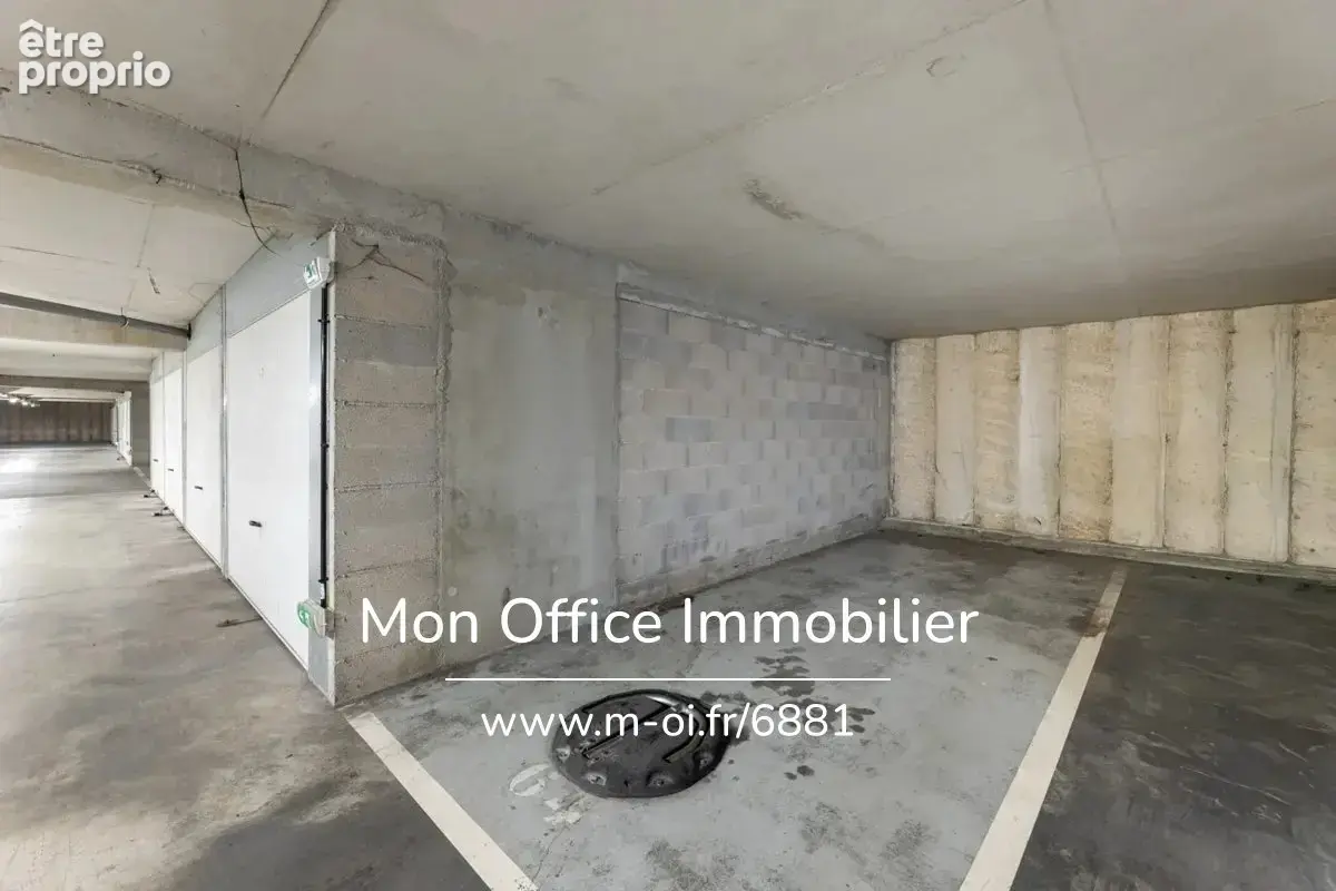 Parking à MARSEILLE-2E