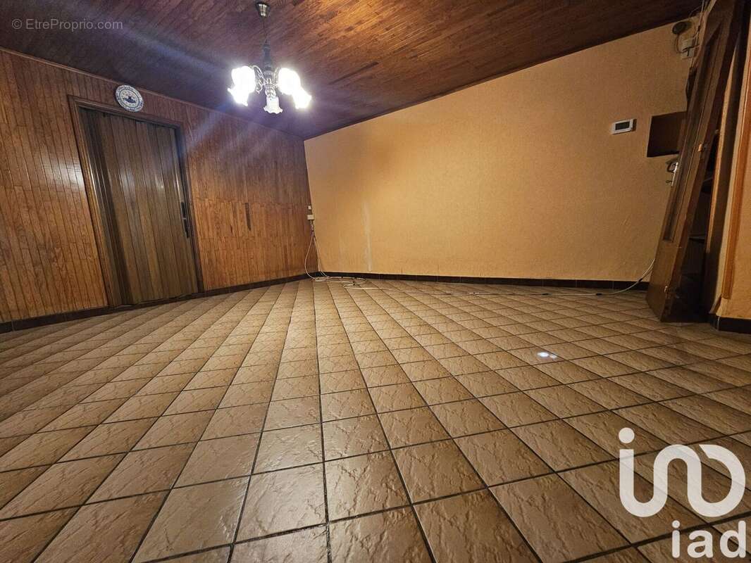 Photo 5 - Maison à CONFLANS-SUR-LANTERNE