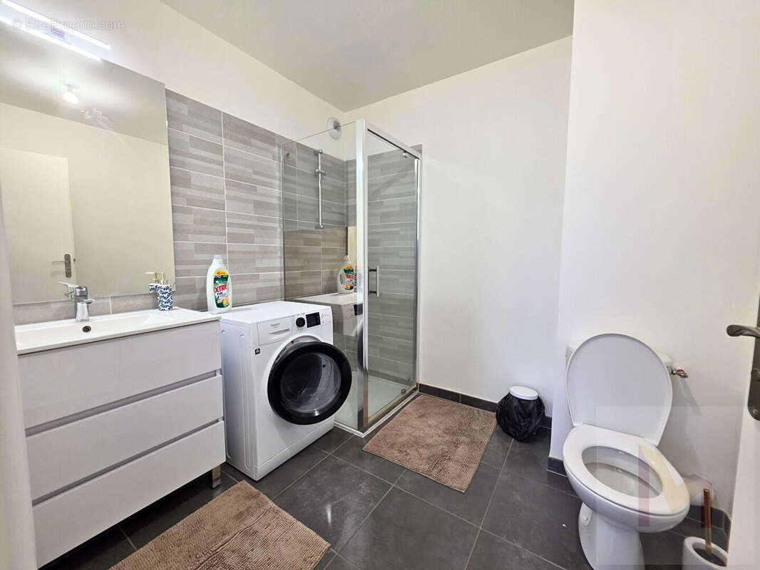 Appartement à NEUILLY-PLAISANCE