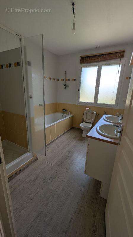 Villa T5 de 115 m2 avec vues panoramiques Pyrénées et Montagne Noire - photo 10