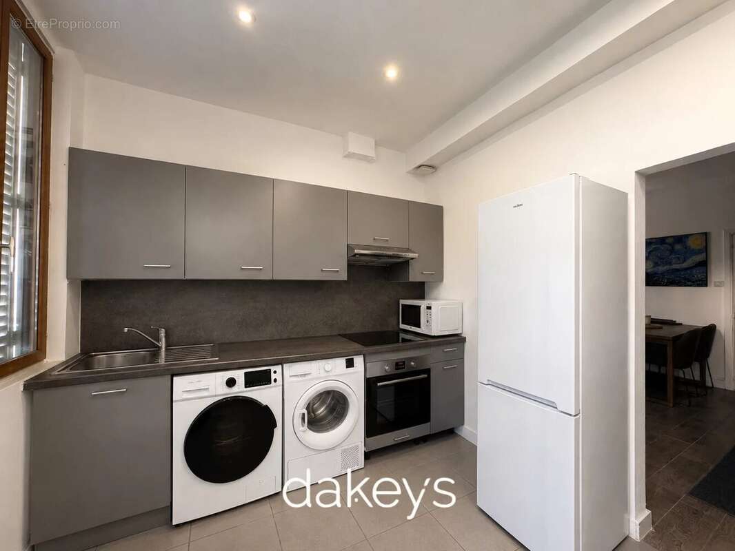 Appartement à SAINT-PIERRE-DE-CHANDIEU