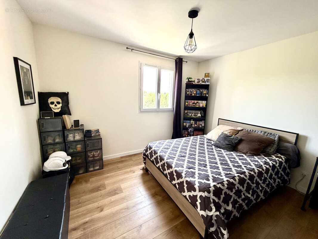 Générac, maison familiale T8 de 172m2 prête à vivre - photo 12