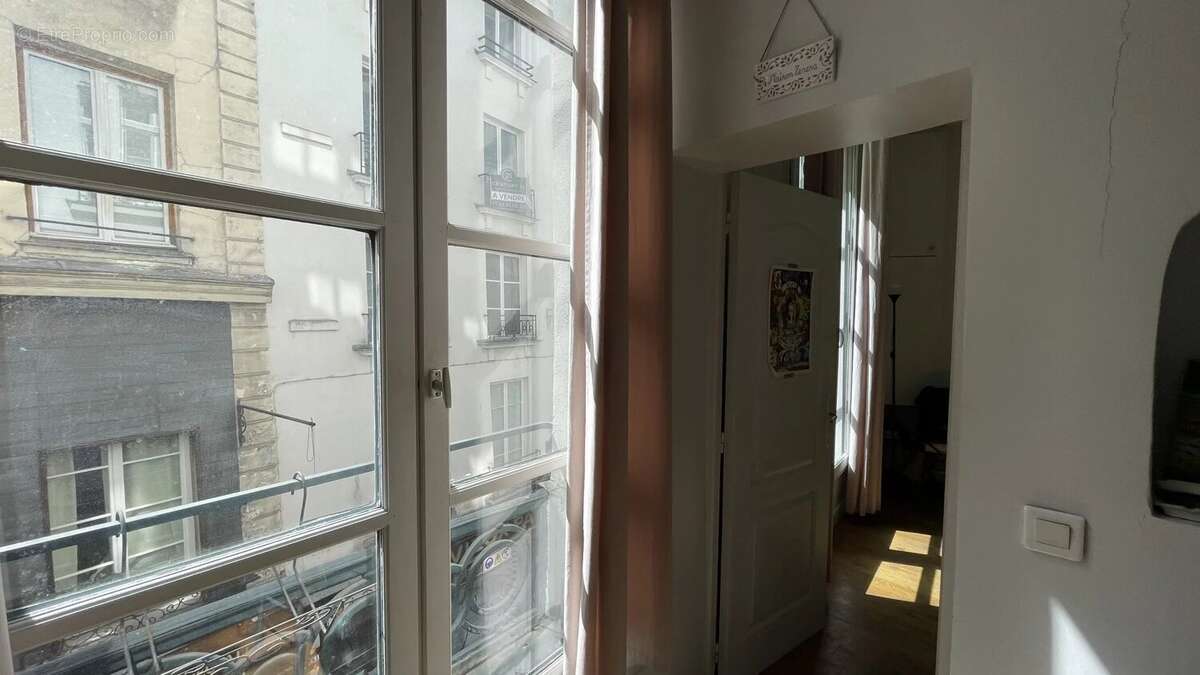 Appartement à PARIS-5E