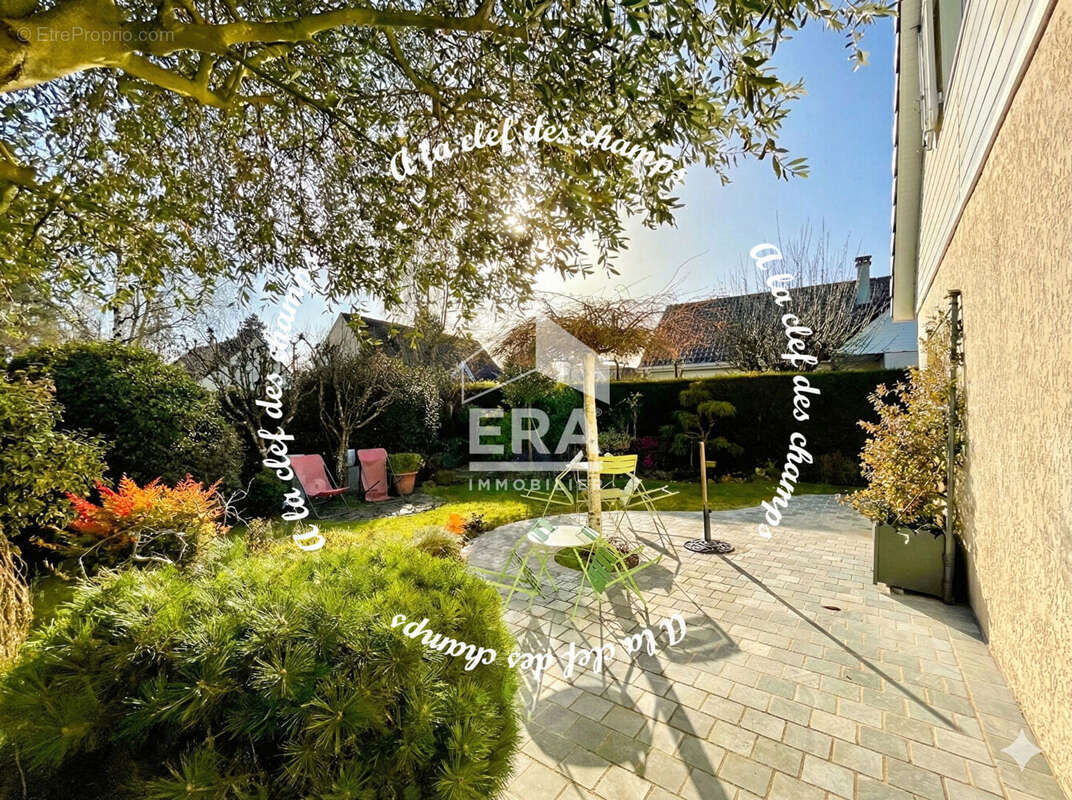 Maison à GIF-SUR-YVETTE