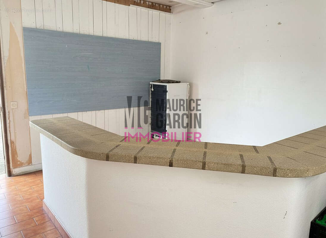 Commerce 83 m² à Cavaillon  - photo 4