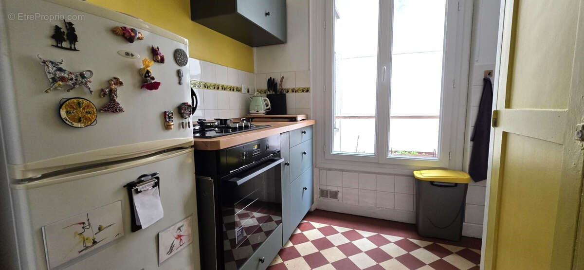 Appartement à PARIS-20E