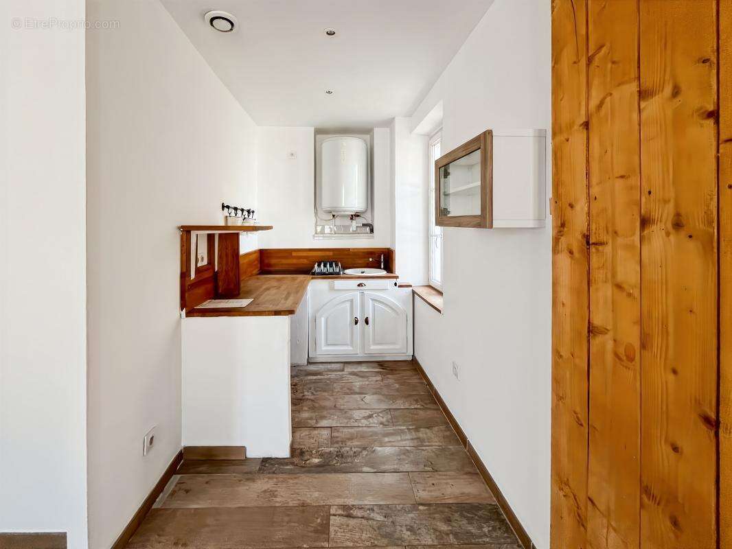 Appartement à PIERREFEU-DU-VAR