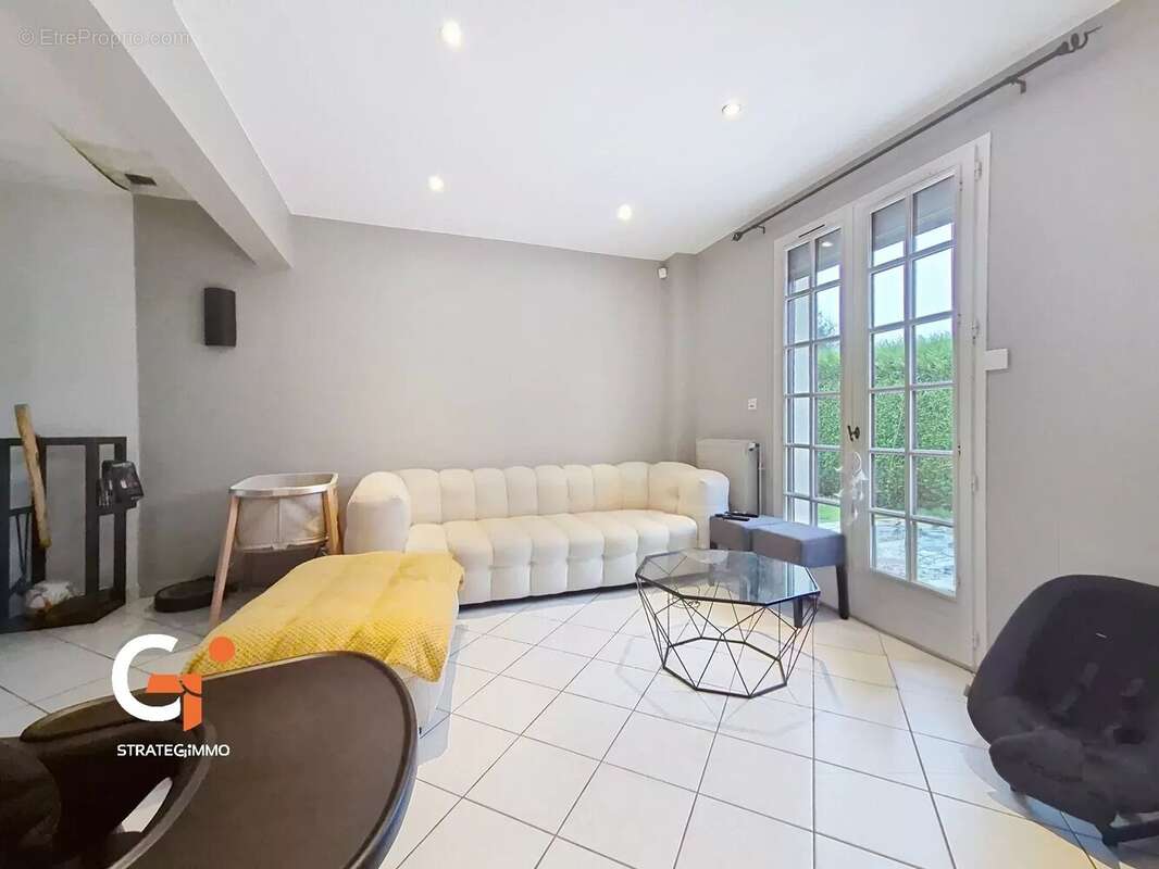 Maison à HONGUEMARE-GUENOUVILLE