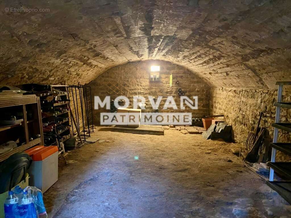 Maison à BILLY-CHEVANNES