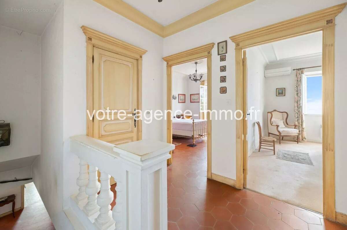 Maison T5 + dépendances, garage et piscine - Nice GAIRAUT - photo 12