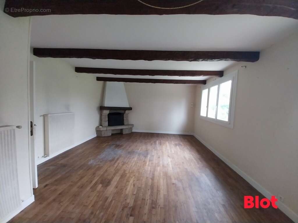 Maison à CHATEAUNEUF-D'ILLE-ET-VILAINE