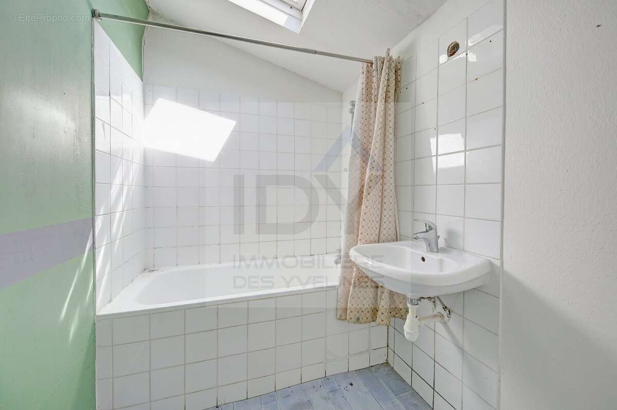 Le pecq - quartier canada - 10 min rer maison de 95.47m² - photo 4