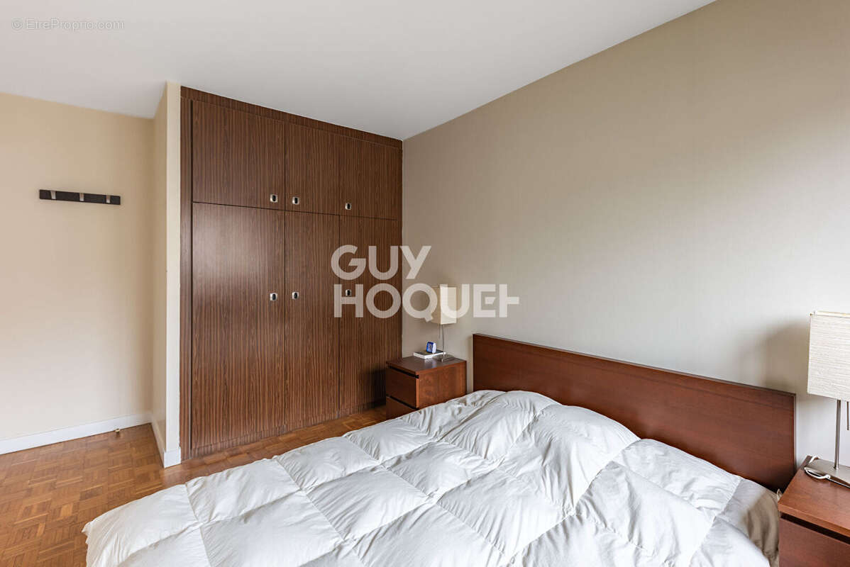 Appartement à PARIS-12E