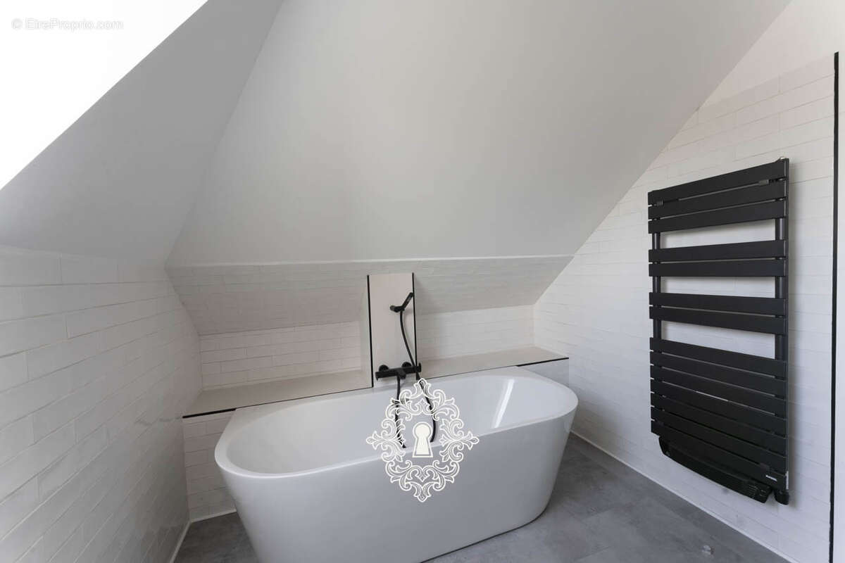 Maison à BRAY-SUR-SEINE