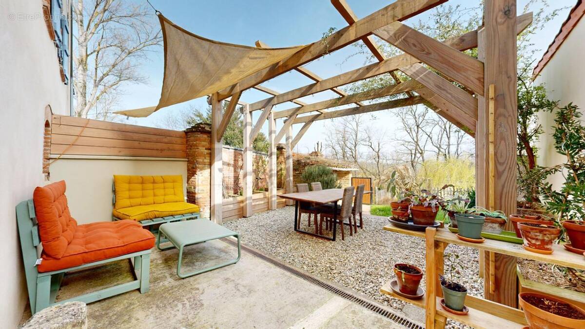 Maison à MONTGISCARD