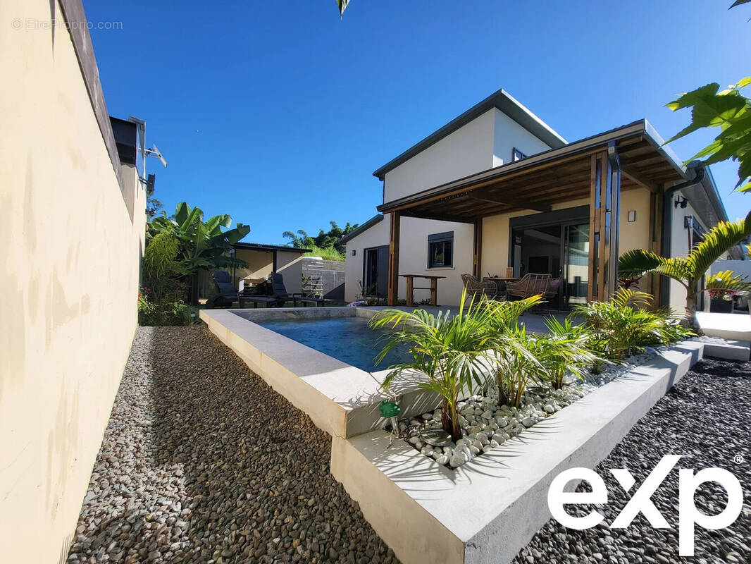 Maison à SAINT-PIERRE