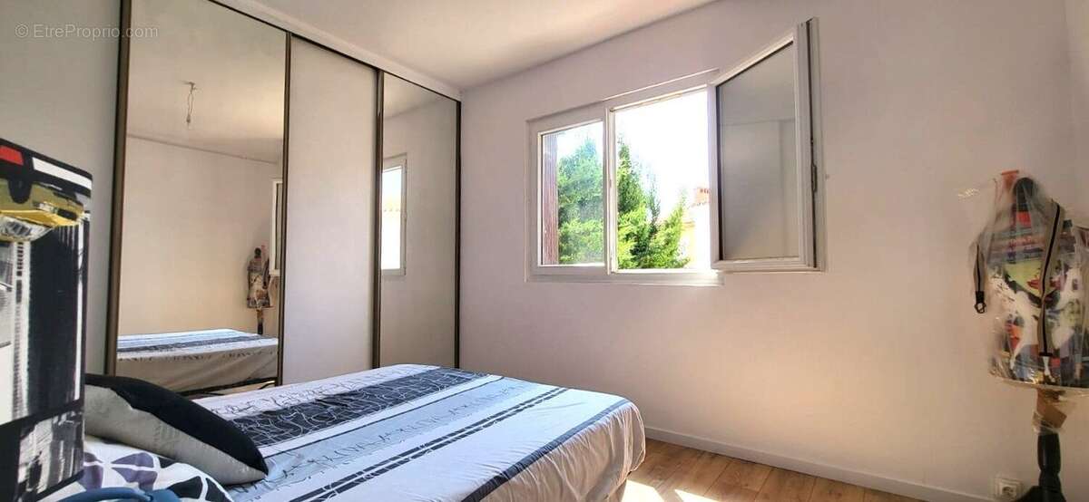 Appartement à SAINT-ESTEVE