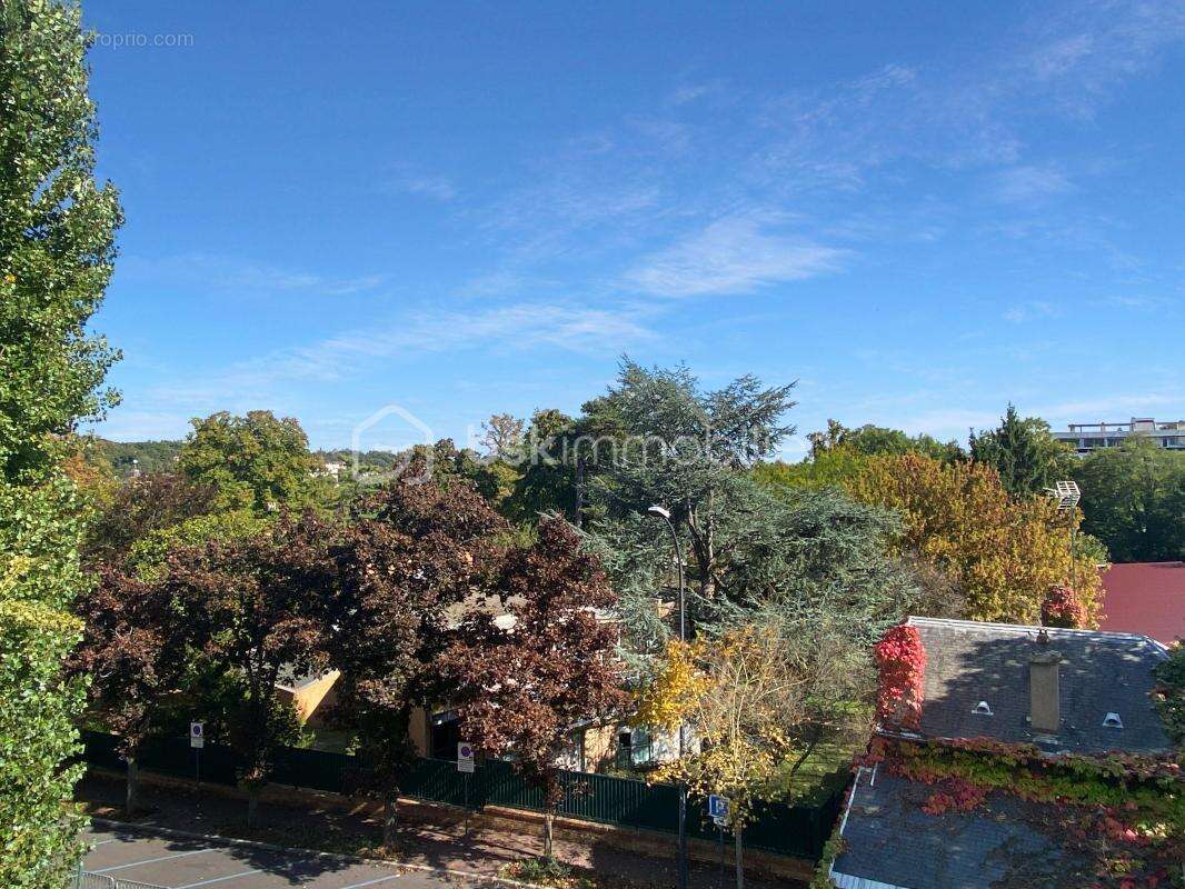 Appartement à VILLE-D&#039;AVRAY