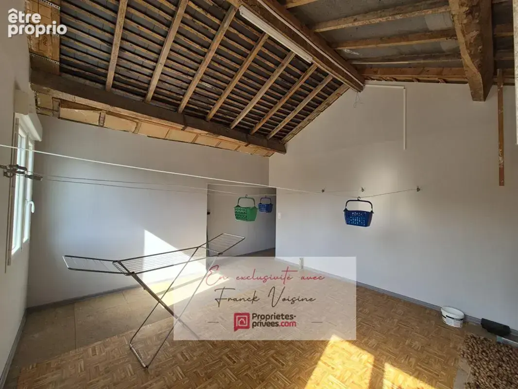 A VENDRE en Exclusivité à Saint Paul en Pareds, maison de 127 m2 avec 3 chambres et plusieurs dépendances sur plusieurs parcelle - photo 13