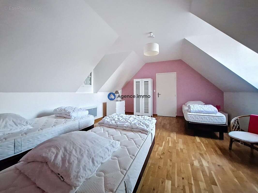 Maison à CHATEAU-LA-VALLIERE