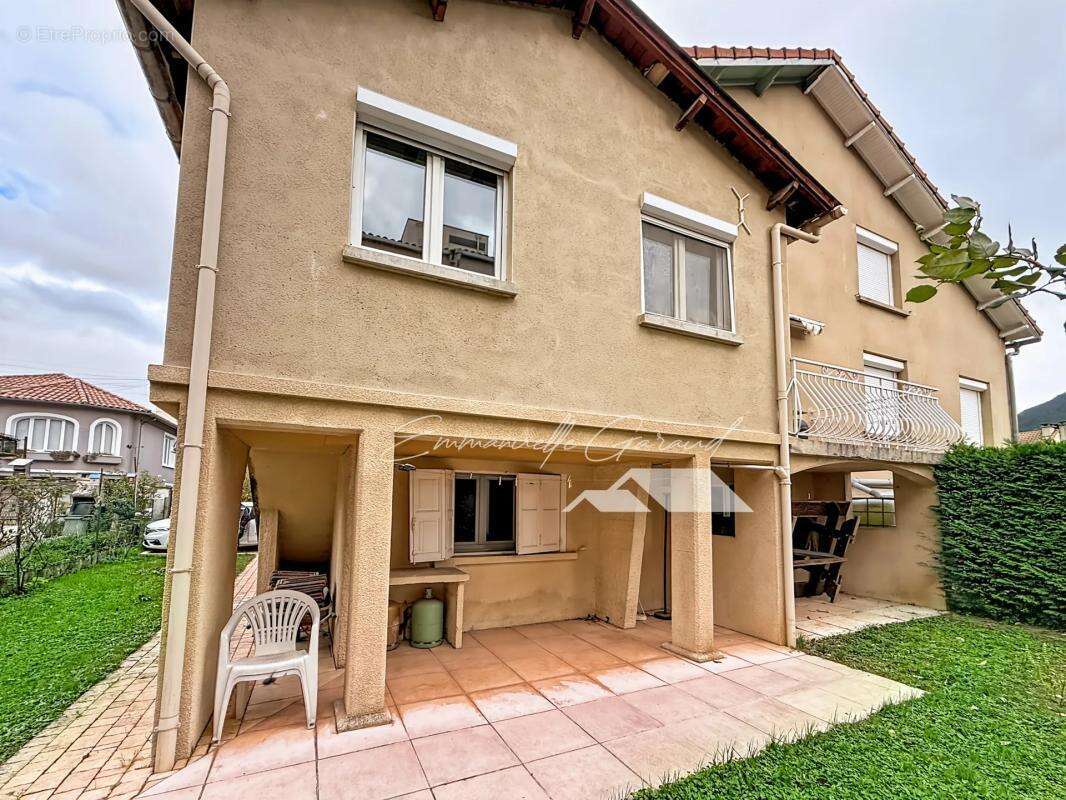 Appartement à MILLAU