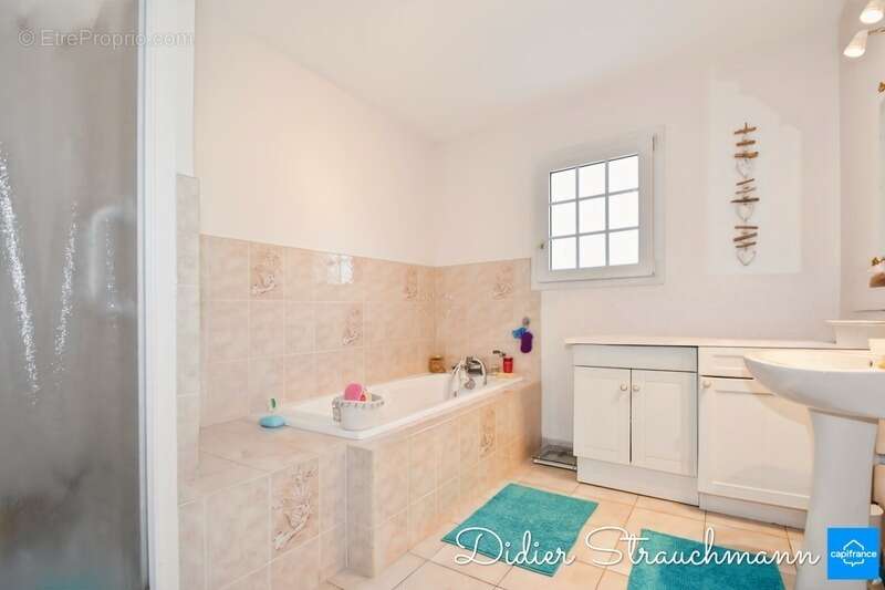 Maison à vendre 4 pièces SAINT VIVIEN (17) - photo 12