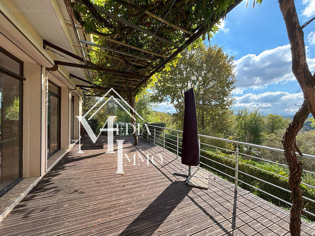 Appartement à JURANCON