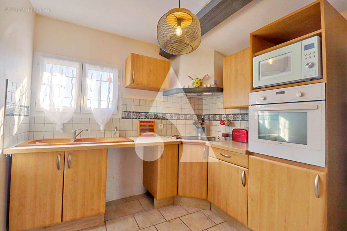 Maison à SAINT-JULIEN