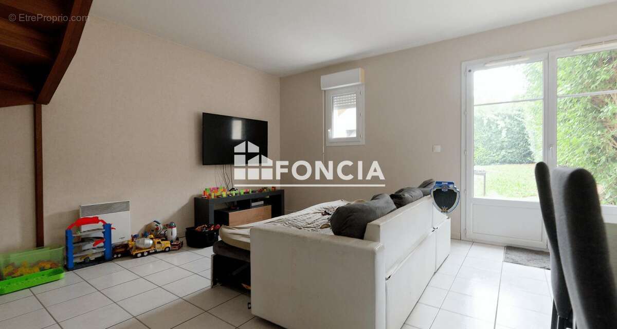 Maison à BALLANCOURT-SUR-ESSONNE