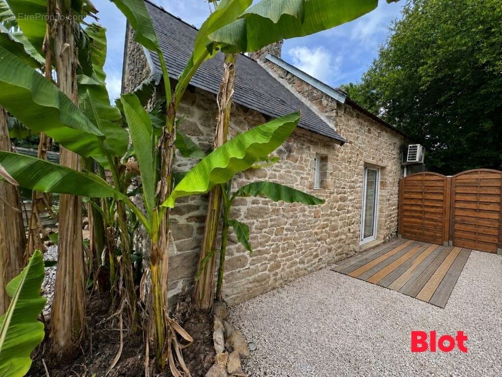 Maison à THEIX