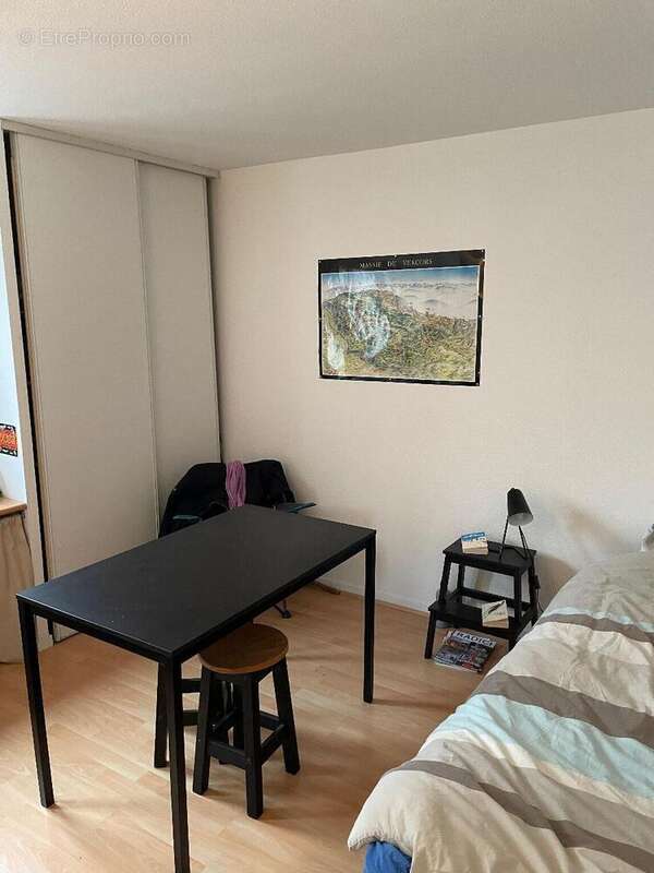   - Appartement à LYON-3E