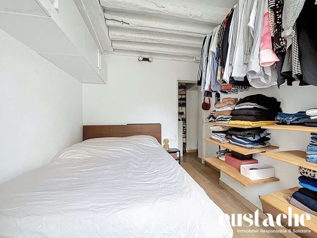 Appartement à CHARENTON-LE-PONT