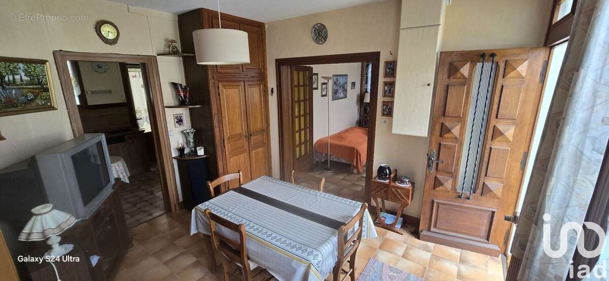 Maison 55 m² à Venesmes  - photo 3
